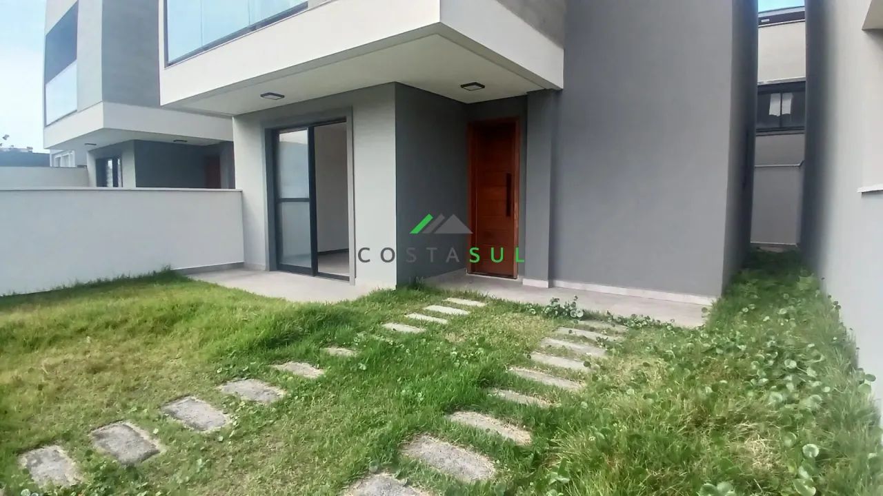 Sobrado disponível para locação anual no Ferraz