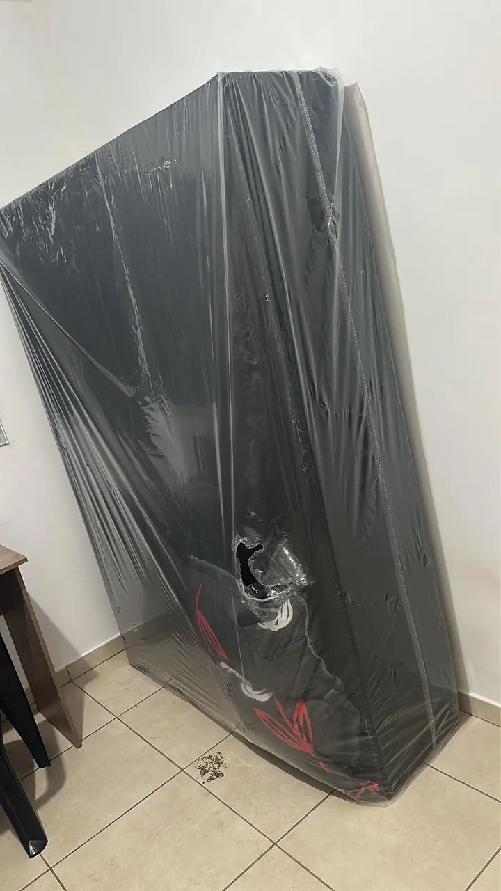 Cama de casal comprada há uma semana  - Foto 2