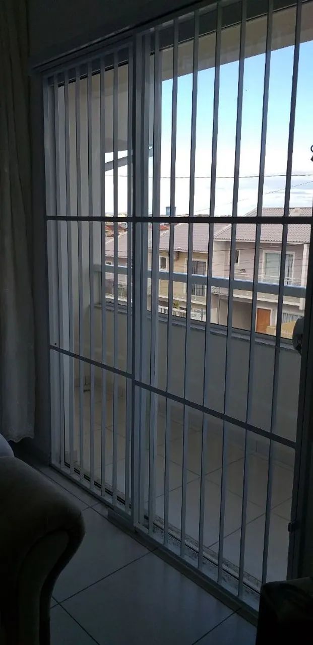 Vendo Grade de correr para área interna  - Foto 5