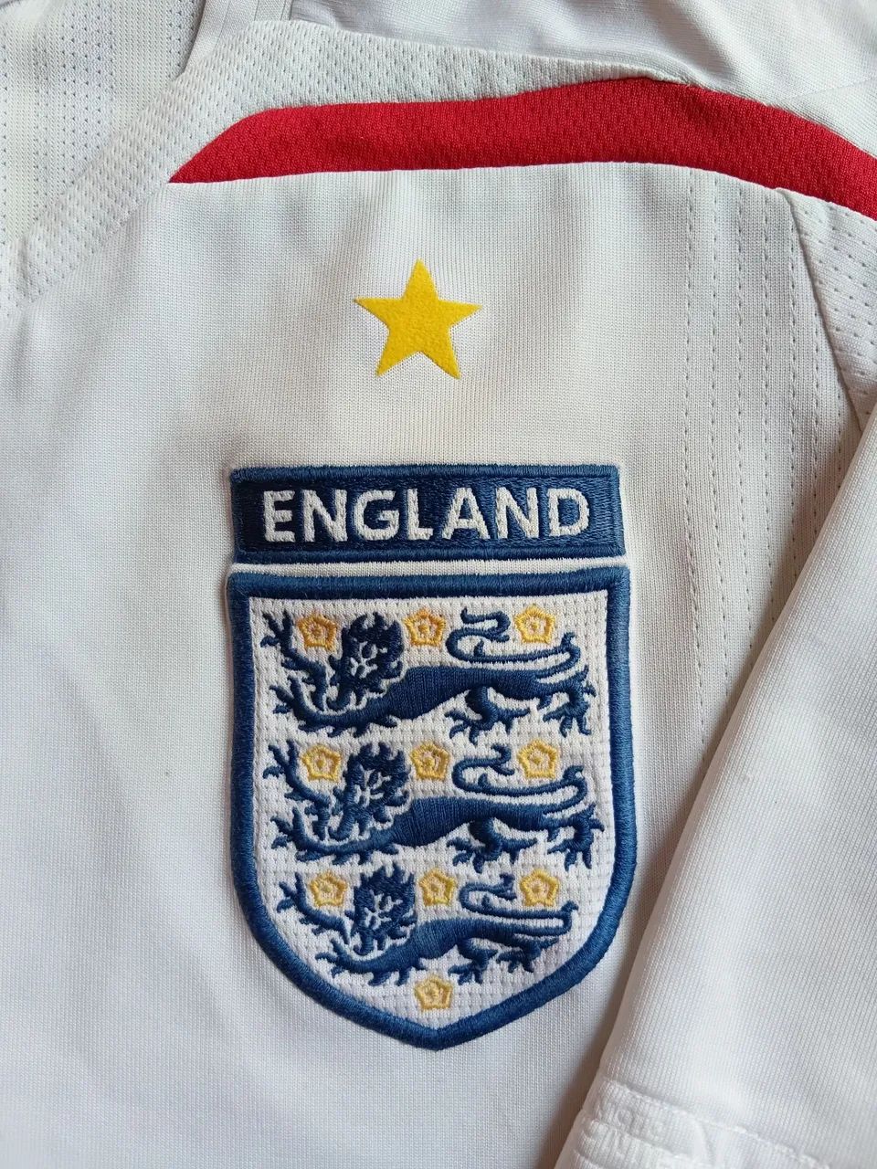 Camisa Inglaterra tamanho M  - Foto 2