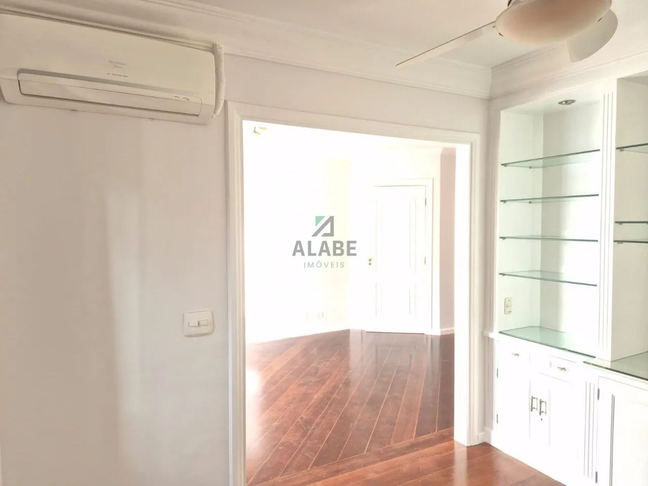Apartamento para locação com 90m² - Itaim Bibi