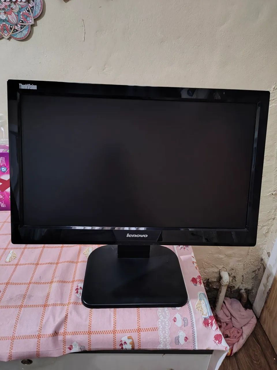 Monitor Lenovo thikvision 20 polegadas novos  - Foto 3