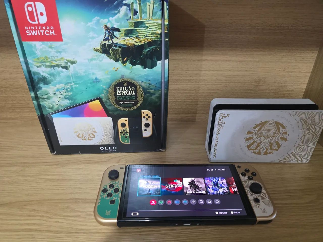 Nintendo Switch Oled Zelda Desbloqueado 256GB + controle Hori