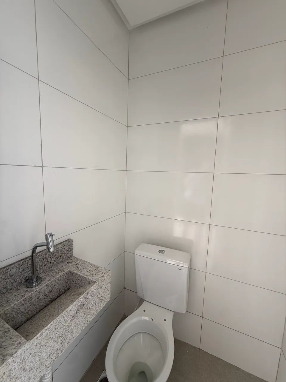 VENDE-SE LOMDA CASA BAIRRO PARAÍSO  - Foto 3
