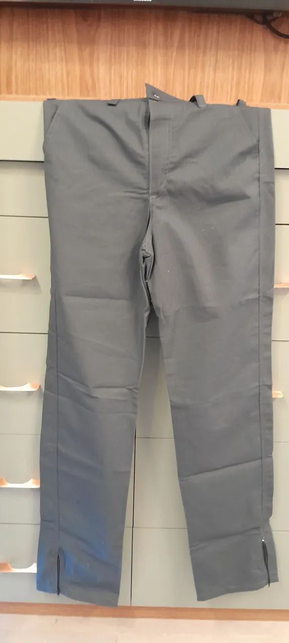 Uniforme de bombeiro civil, calça e camiseta tamanhos 40 e P - Foto 2