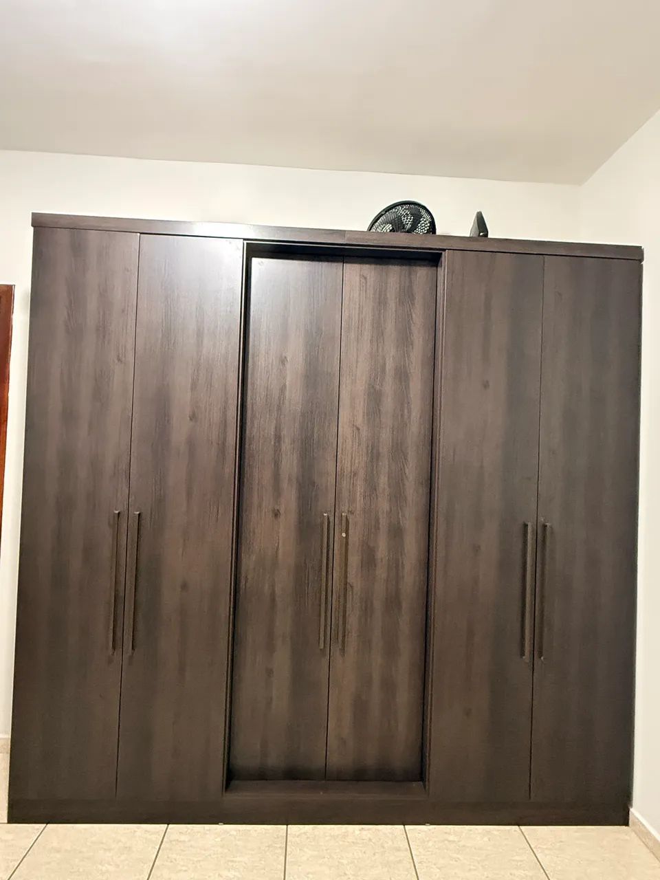 Guarda roupa 6 portas casal - Foto 3