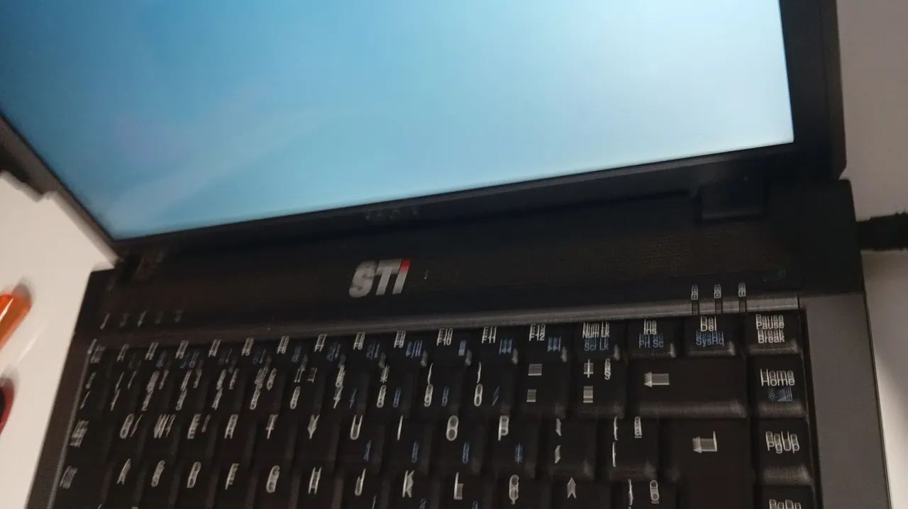 Notebook  Sti usado com ssd - Foto 3