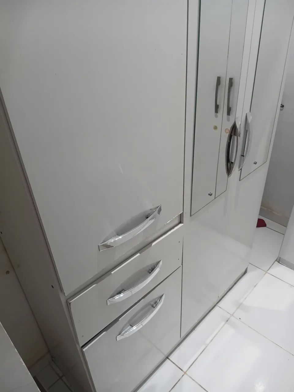 GUARDA-ROUPA CINZA USADO - Foto 4