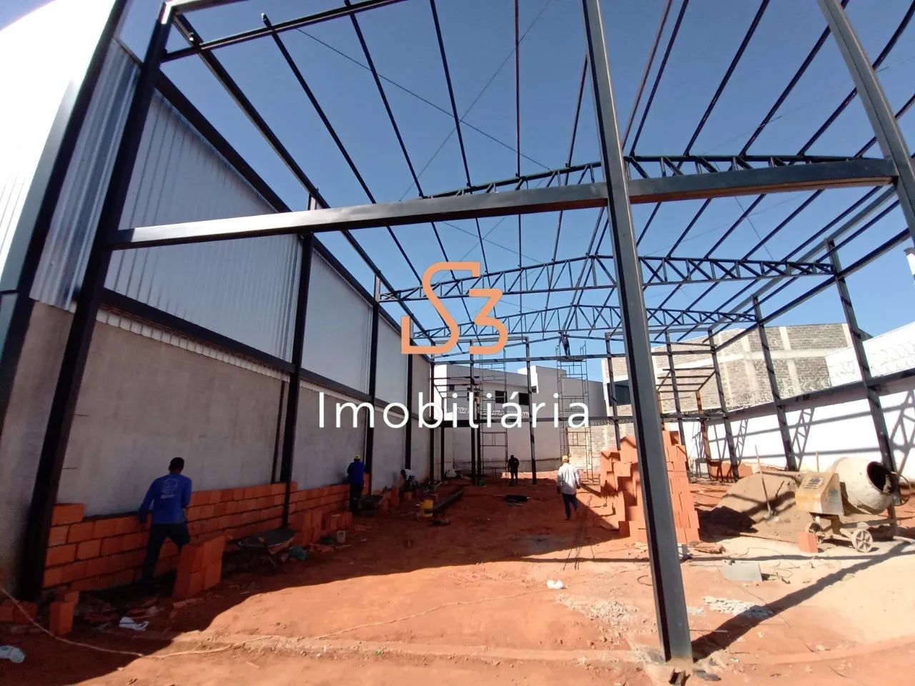BARRACAO COMERCIAL em UBERLÂNDIA - MG, ALTO UMUARAMA - Foto 3