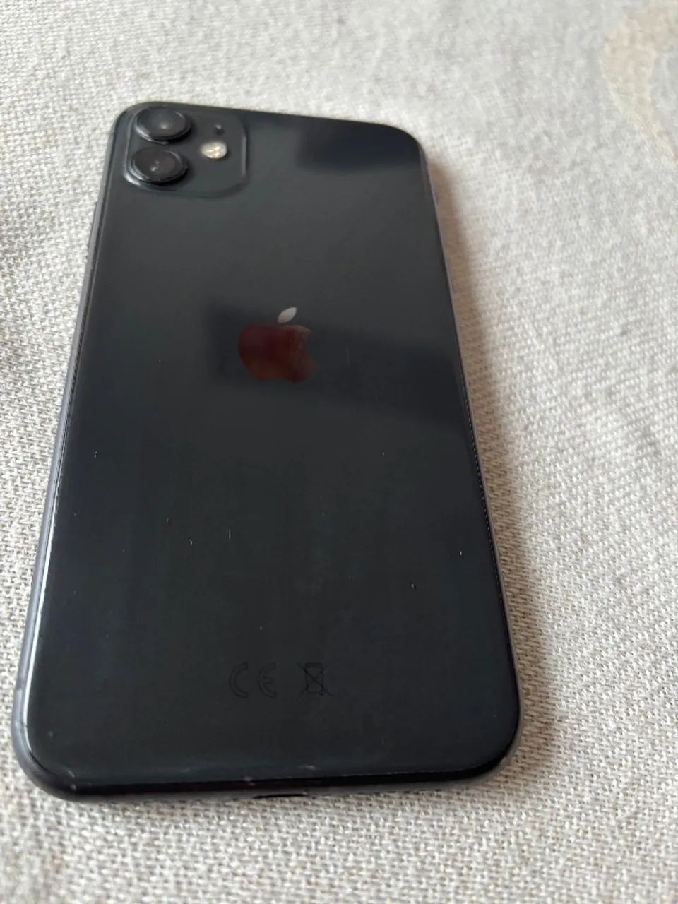 iPhone 11 128 gb bateria 98% 