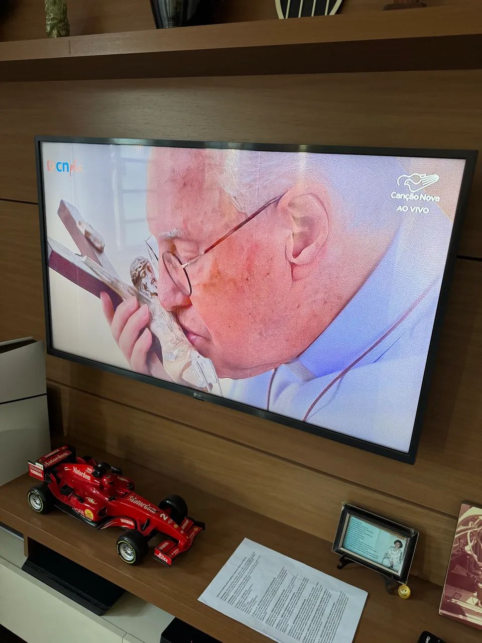 43 polegadas com resolução Full HD, sistema webOS 4.5 e inteligência artificial ThinQ AI - Foto 2
