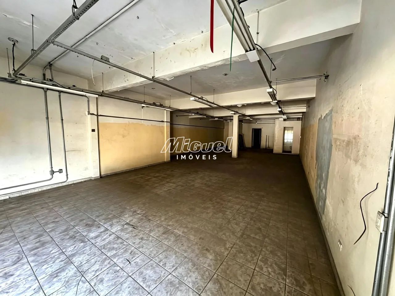 Salão Comercial, para aluguel, Paulista - - Piracicaba/SP