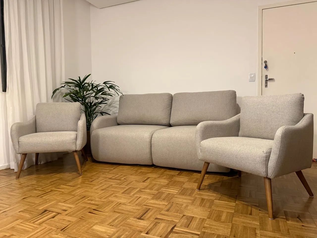 Vendo Sofá e Cadeiras Chaire Italiana