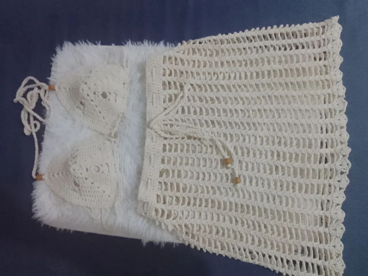 Conjunto saida de praia e top em crochê. - Foto 3