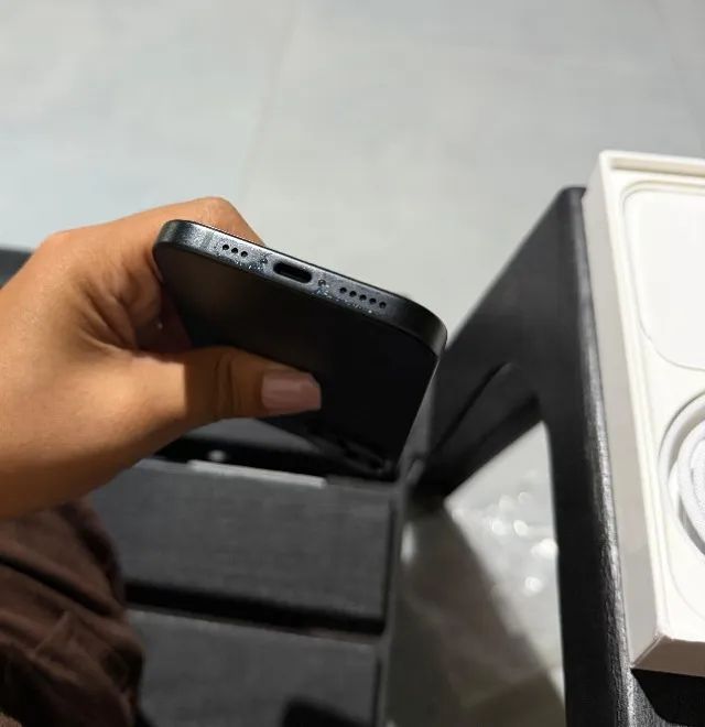 iPhone 15 Excelente estado | 91% de bateria - Foto 2