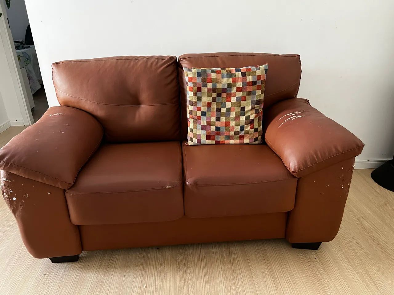 Sofá 2 lugares - Foto 2