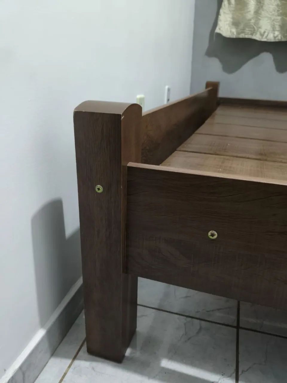 Vendo cama Queen reforçada - Foto 4
