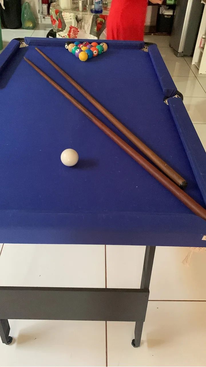Vendo mesa de sinuca com pés dobrável  - Foto 3