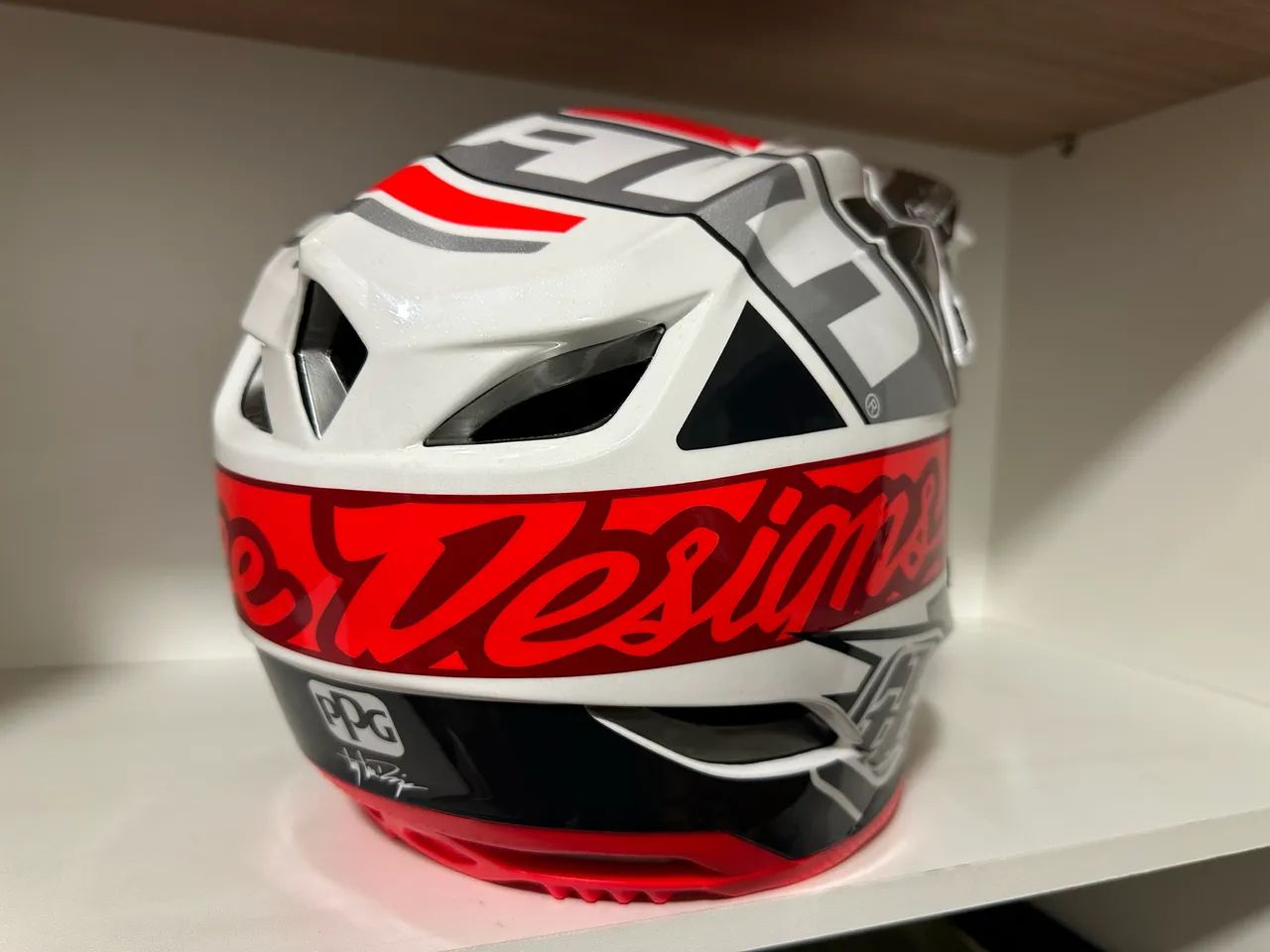 Capacete Troy Lee D4 Composite - Ciclismo - Bom Retiro, São Paulo