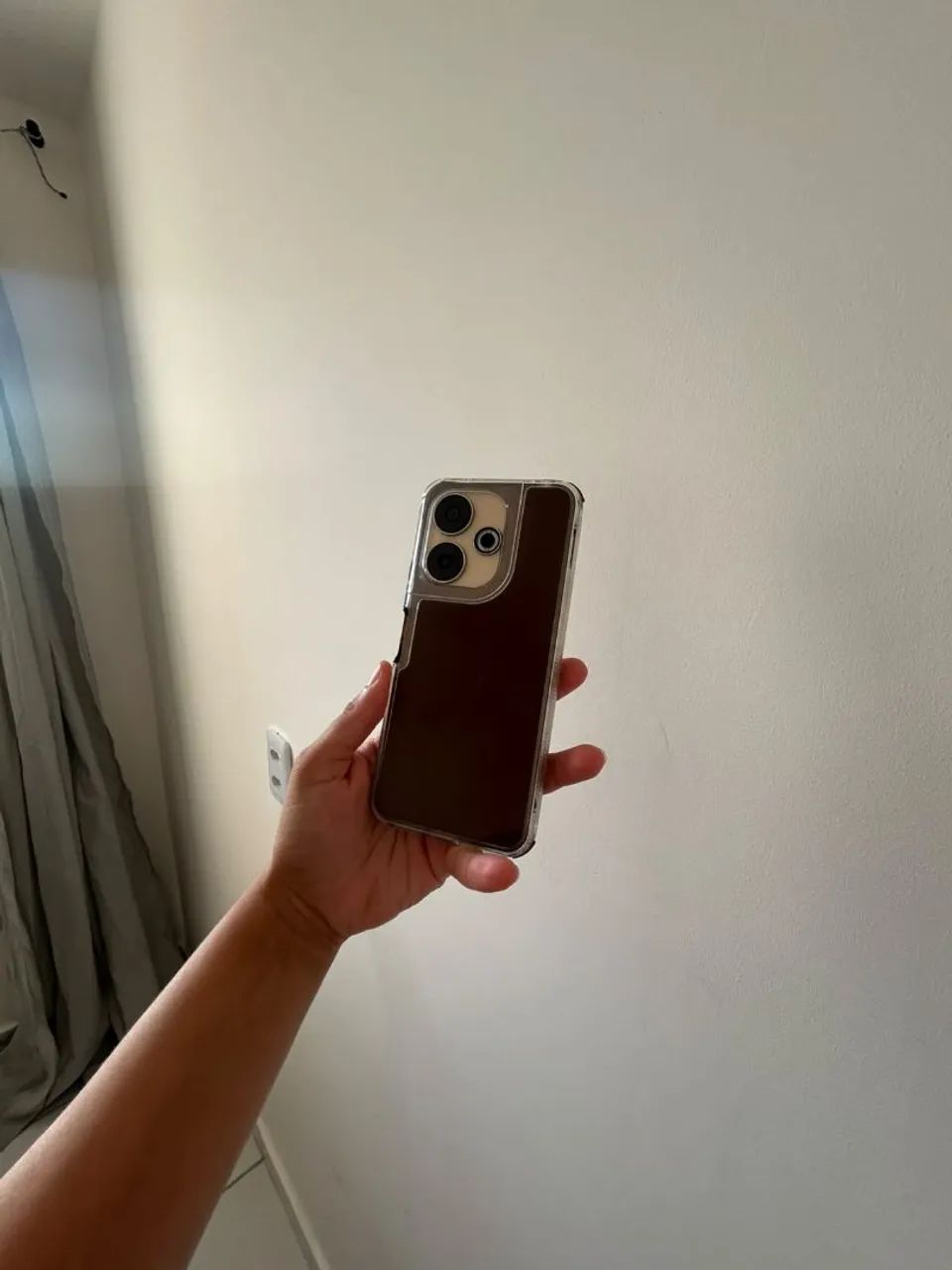 Vendo celular redmi 13 semi novo, vai na caixa e com a nota da compra - Foto 4