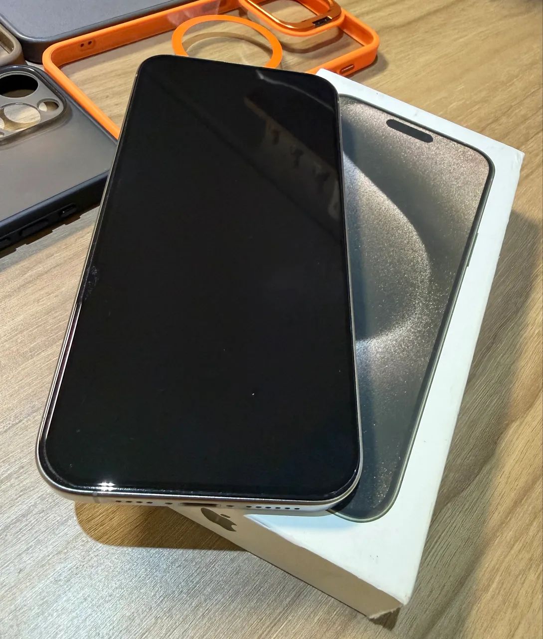 Iphone 15 Pro Max - Foto 4