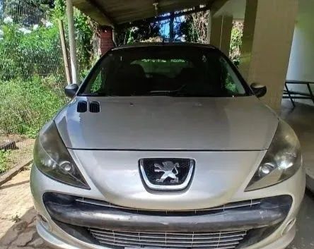 Peugeot 207 207 XR Sport 1.4 Flex 8V 5p 2011