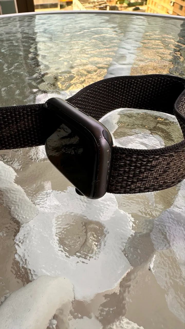 Apple Watch NIKE SE CELULAR 44mm - Foto 5