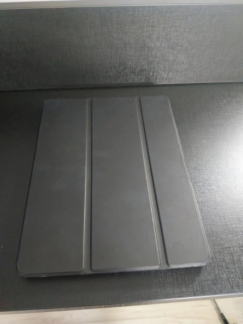 iPad 6ª geração, 32gb + case preta + com acessórios  - Foto 3