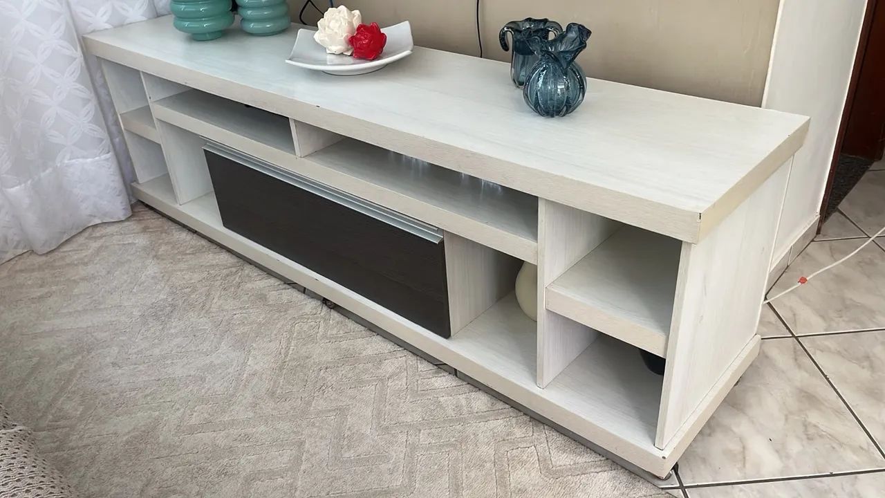 Rack para TV 1,90m com Gaveta e Nichos - Ótimo Estado - Foto 2