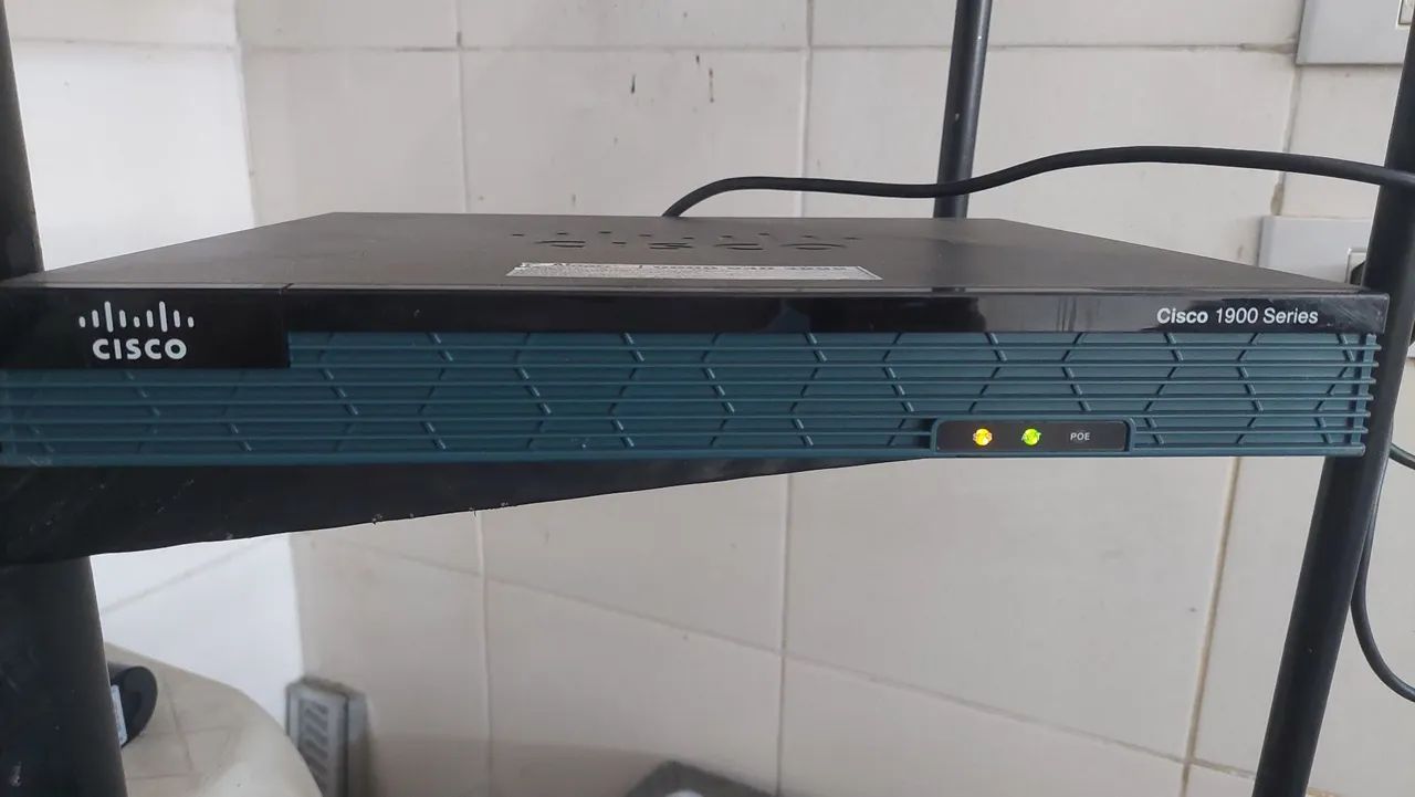 Roteador Cisco 1900 Series  - Foto 2