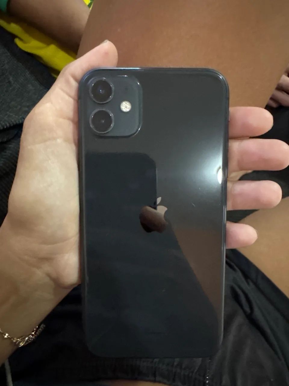 VENDO IPHONE 11 64GB - Foto 2