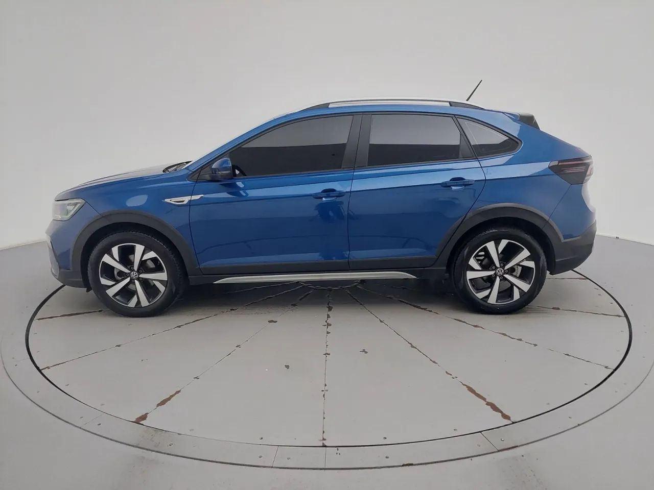 Volkswagen Nivus Highline 1.0 200 TSI Flex Aut., foto 2 de 18