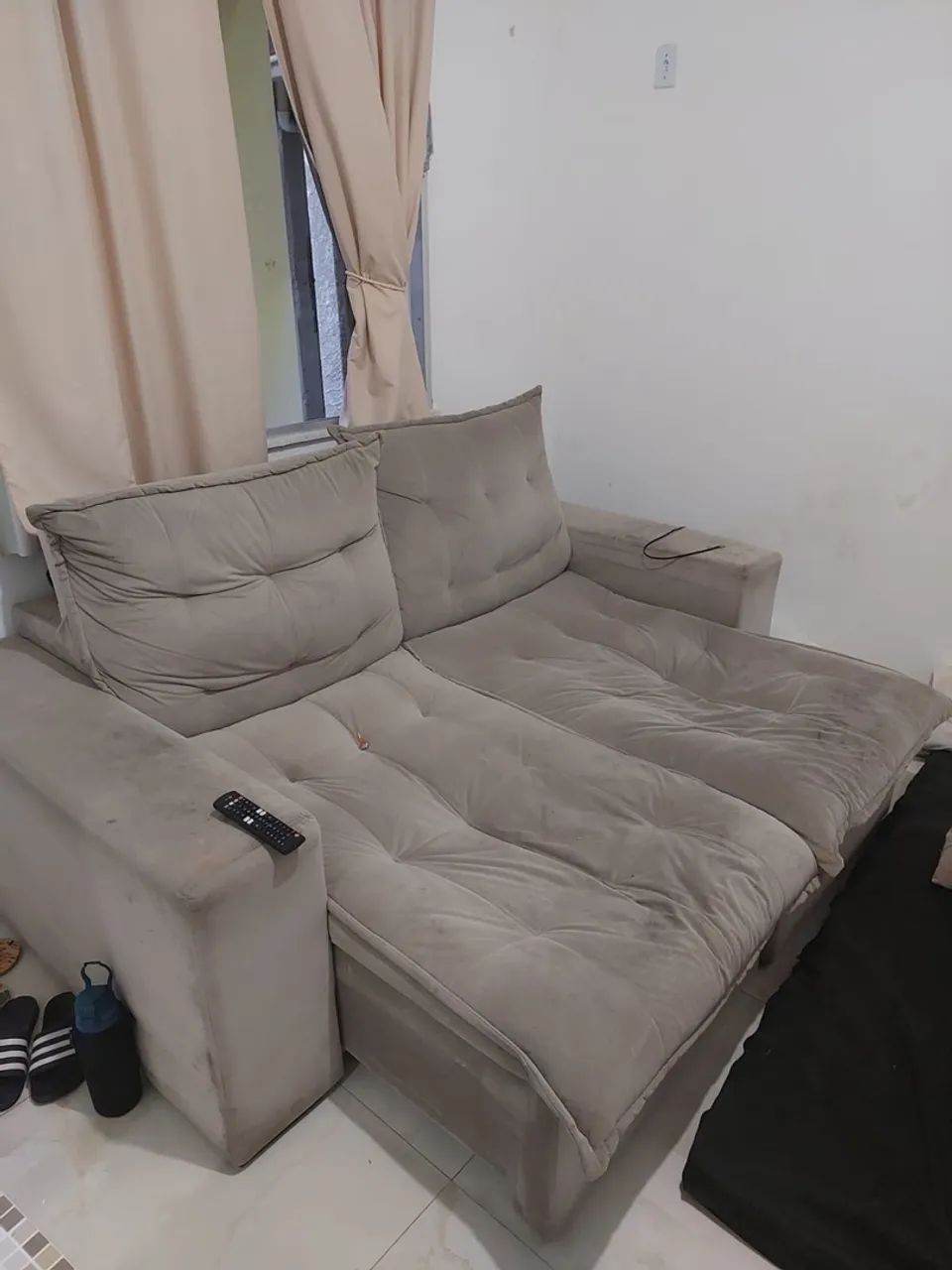 Sofá retrátil 2,10
