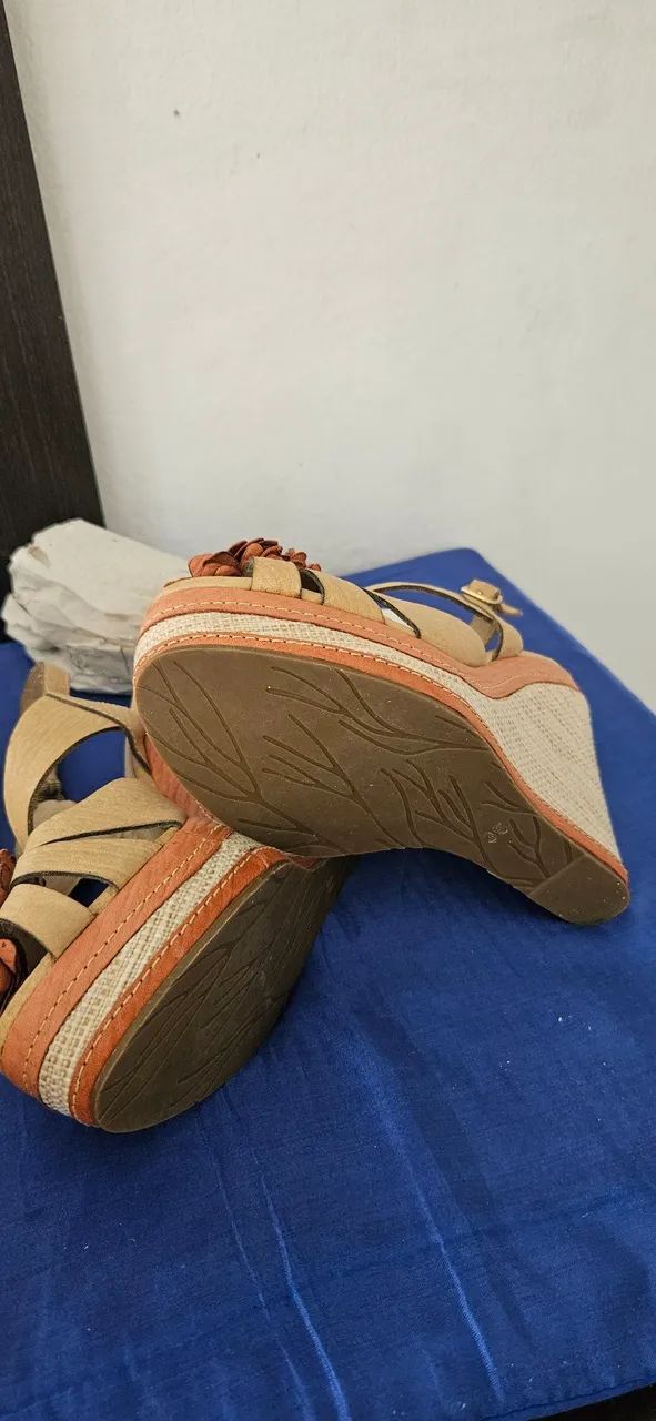 Sapato de couro legítimo novo, OPORTUNIDADE IMPERDÍVEL,  barato para vender logo. - Foto 3