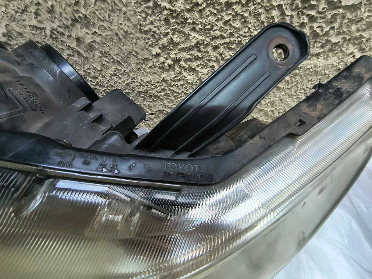 lanterna frontal Hilux  SRV / CD2012  LD e LE  - Foto 2
