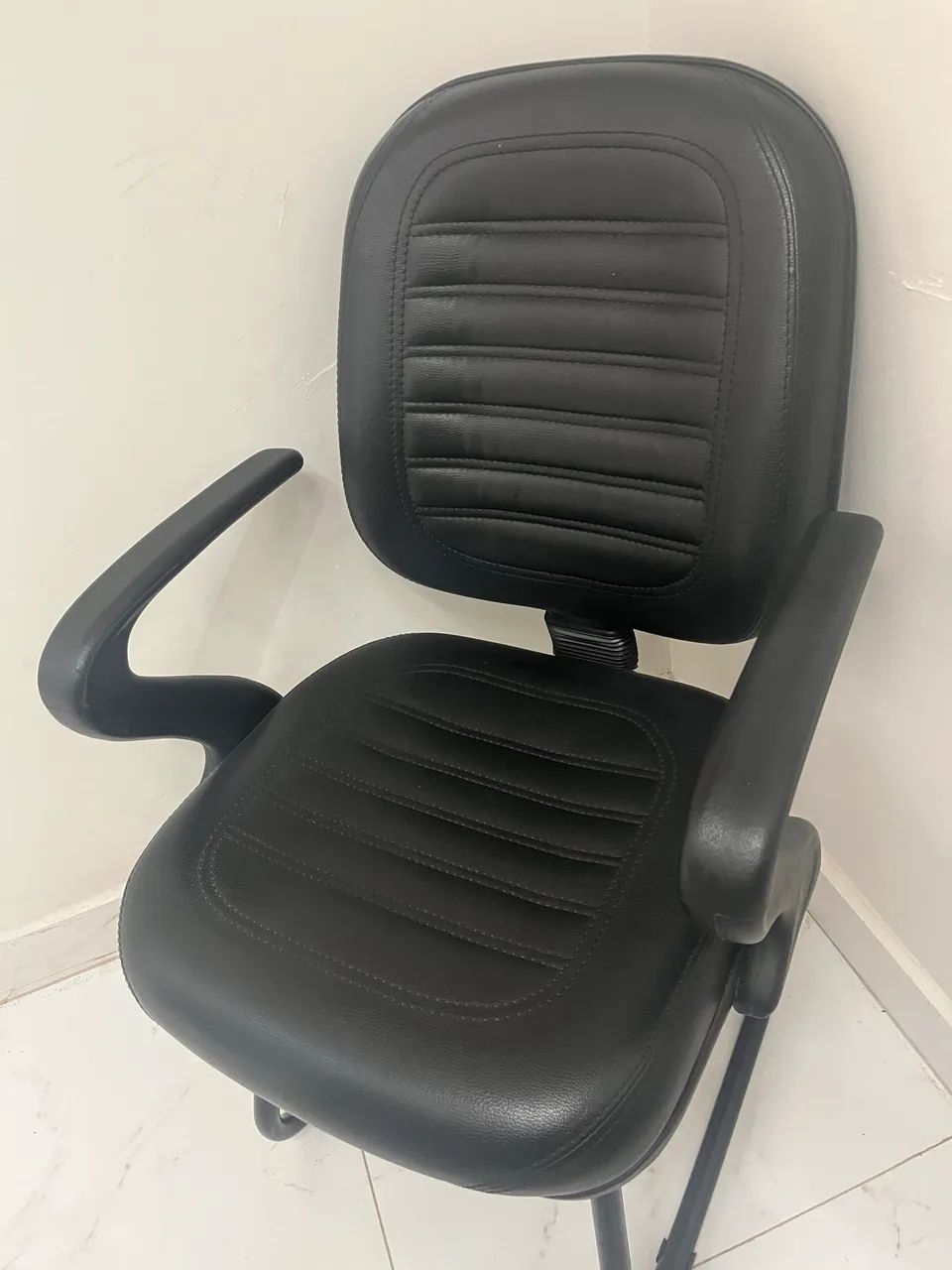 $180 - Selling 2 Office Chairs