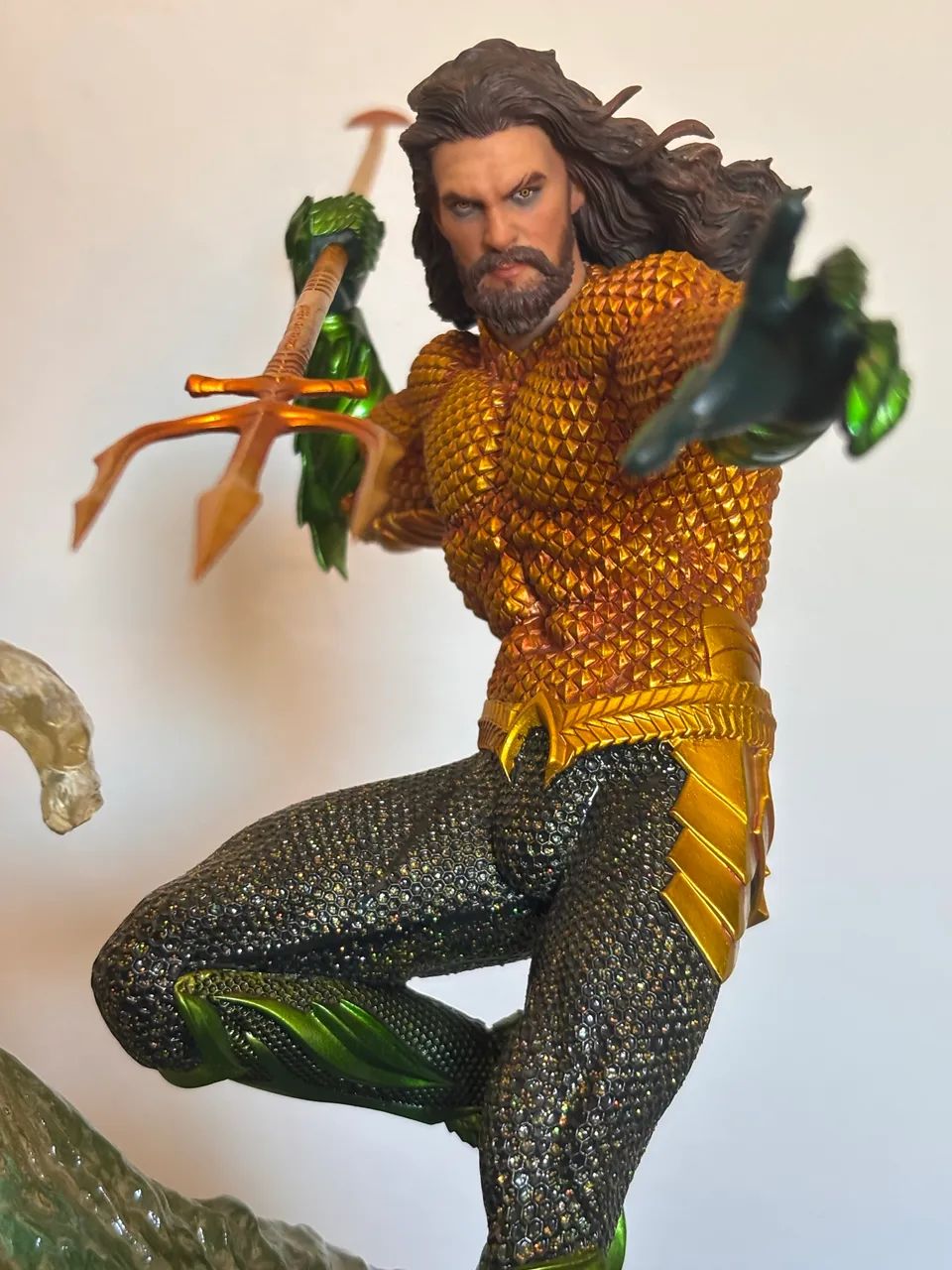 Aquaman Iron Studios Jason Momoa (Usado)