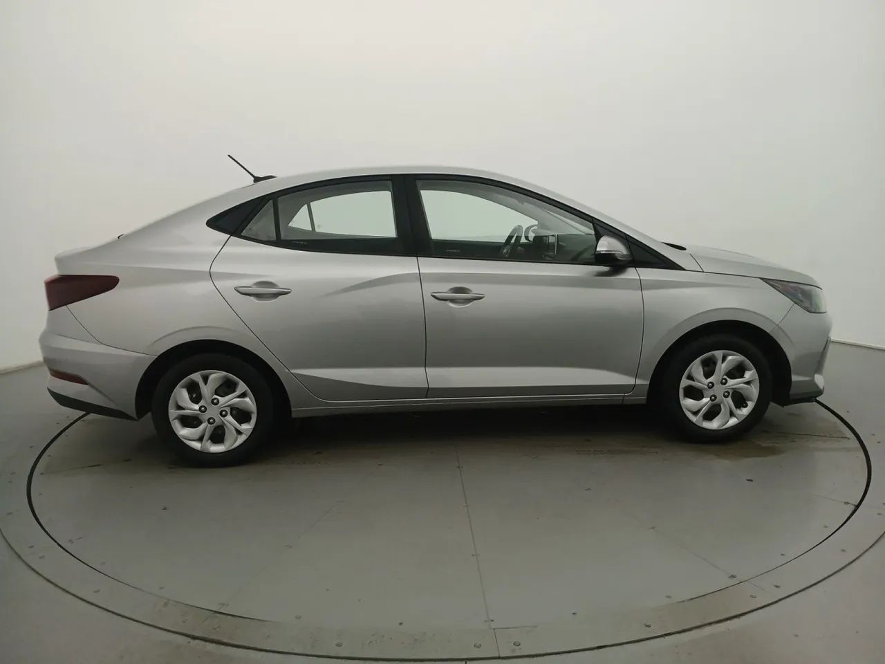 Hyundai HB20S Comfort Plus 1.0 TB Flex 12V Mec., foto 6 de 18
