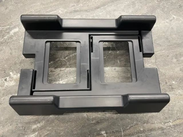 Suporte para Nobreak e CPU com Rodinhas (Ajustável) 