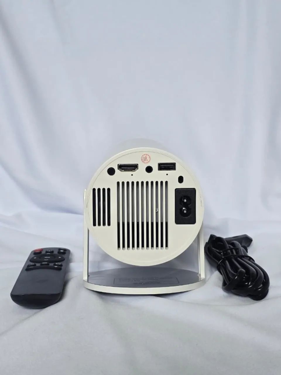 Projetor 4K HD 150 Polegadas - Wifi e Bluetooth HY300 - Foto 4