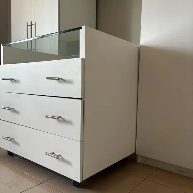 Cômoda com 3 gavetas grandes - Branca - Foto 3