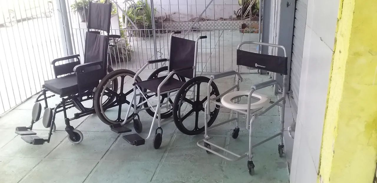 CADEIRAS DE RODAS