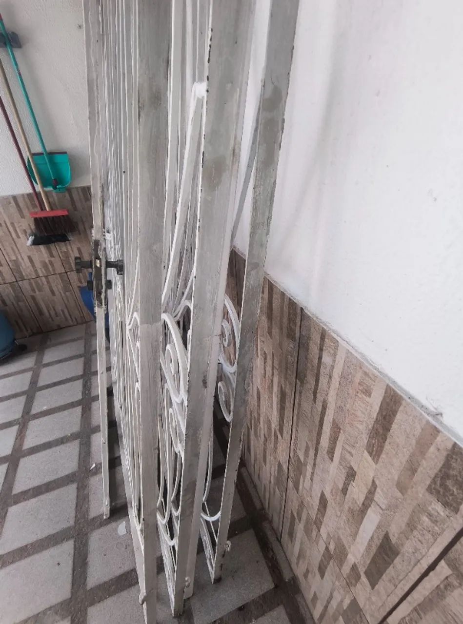 Portão em ferro trabalhador forja, estilo clássico. * - Foto 2
