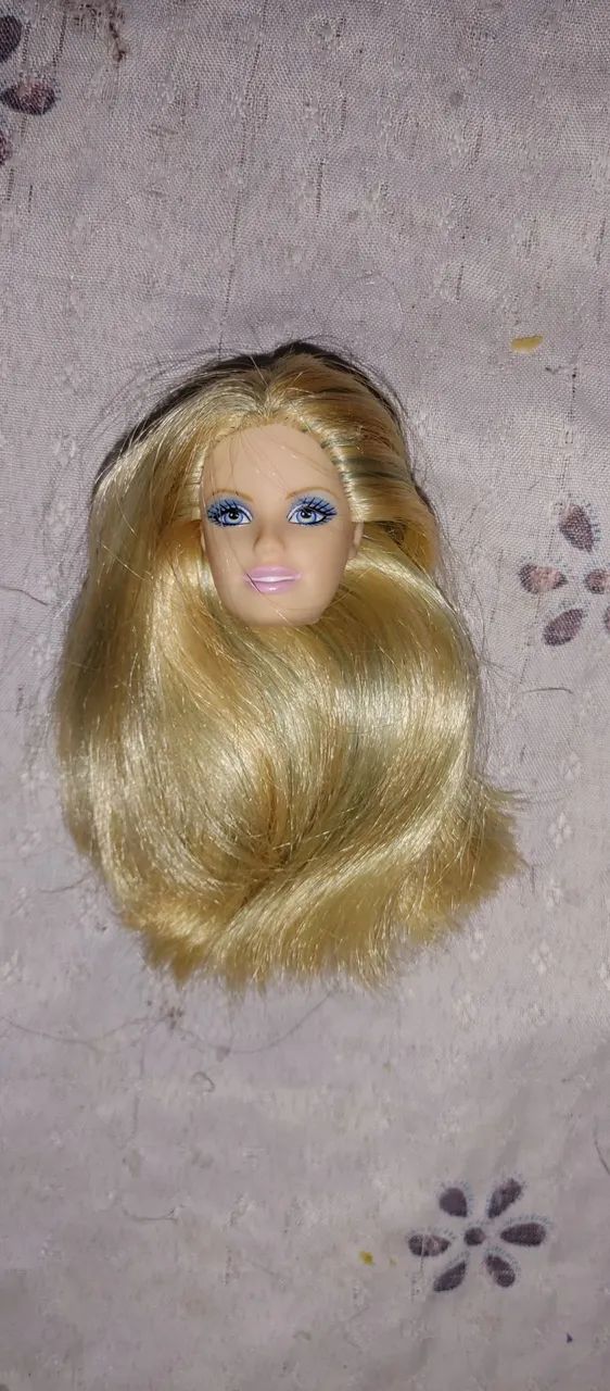 Lote Cabeças de Barbies  - Foto 4