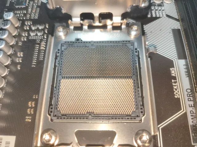 Placa Mãe AMD AM5 Biostar B650MP-E PRO com WiFi 7 e BT 5.4 Usado - Foto 3