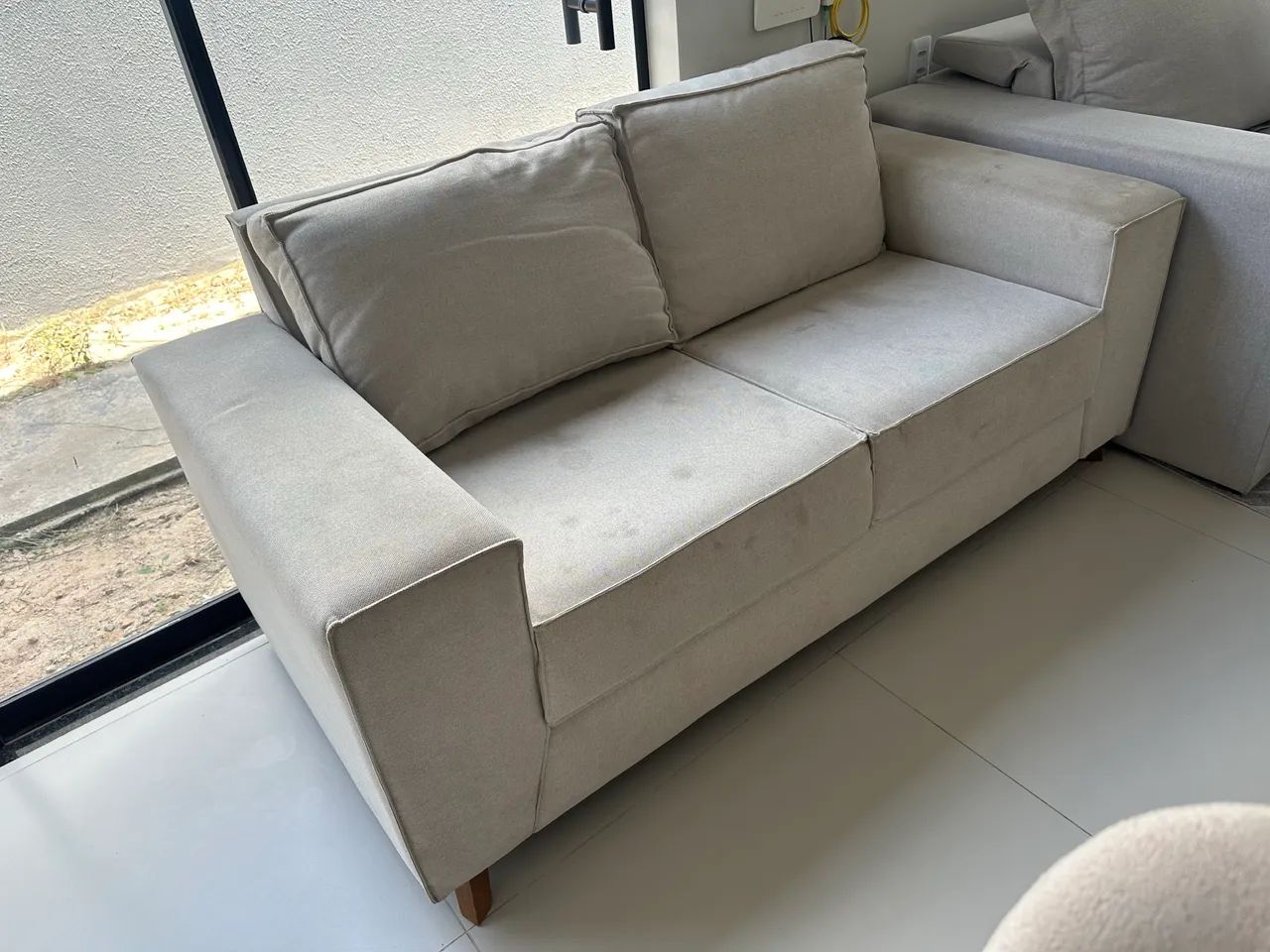 Vendo sofá 2 lugares 