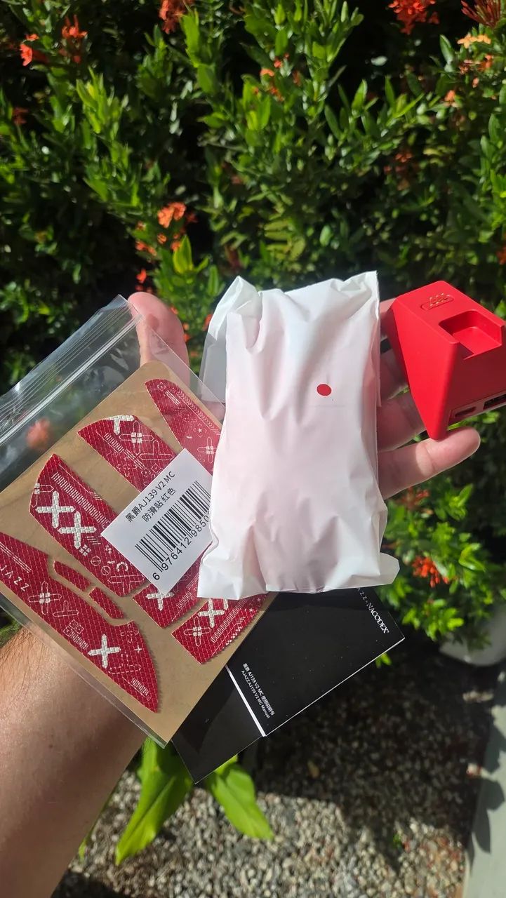 Mouse gamer sem fio top Ajazz x Nacodex (Lacrado, Pixart 24k dpi, Dock USB RGB) Mousepad - Foto 3