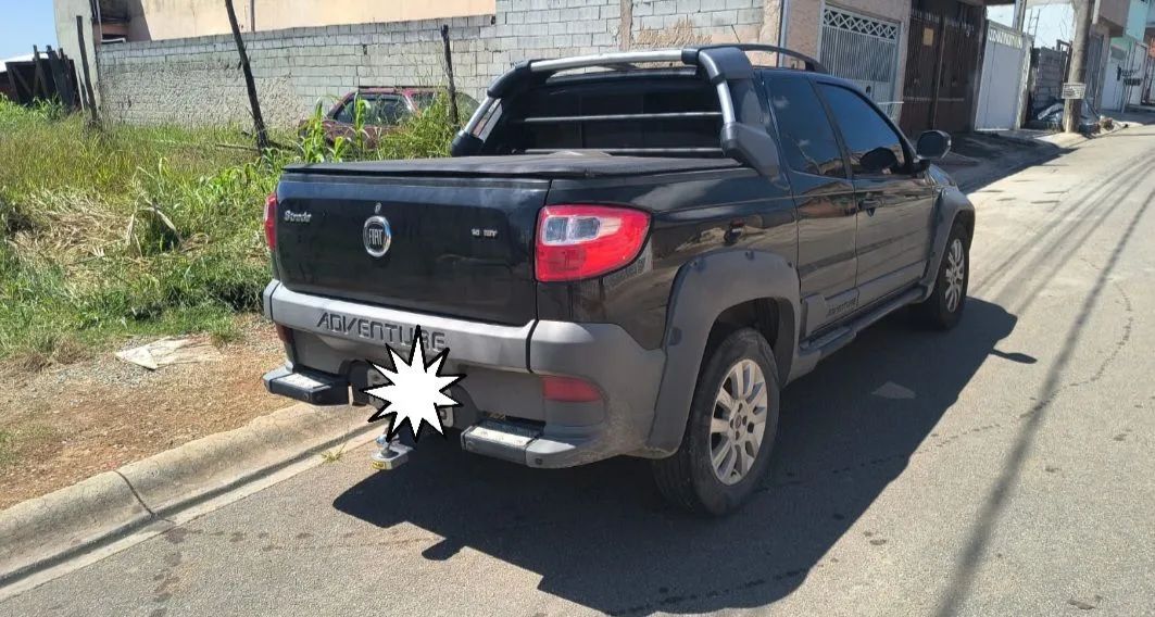 Fiat Strada Adventure1.8/ 1.8 Locker Flex CD 2015 - Foto 4