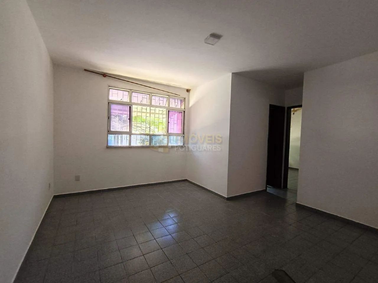 Apartamento térreo com 3 quartos, em Capim Macio - Foto 3