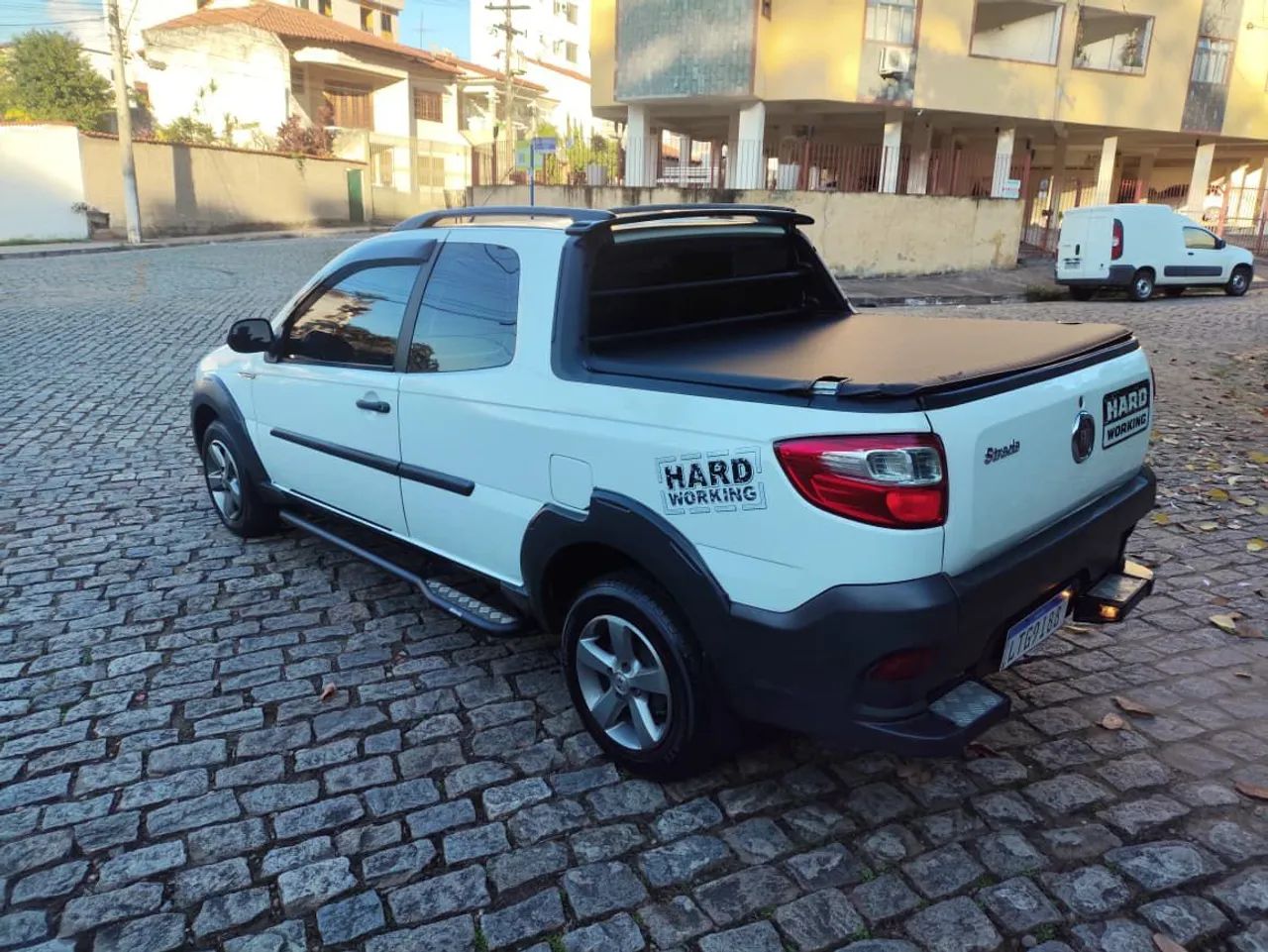 Fiat Strada Working Hard 1.4 Fire Flex 8V CD 2018 - Foto 2